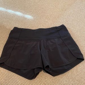 Lululemon Shorts 4” Black Size 4
